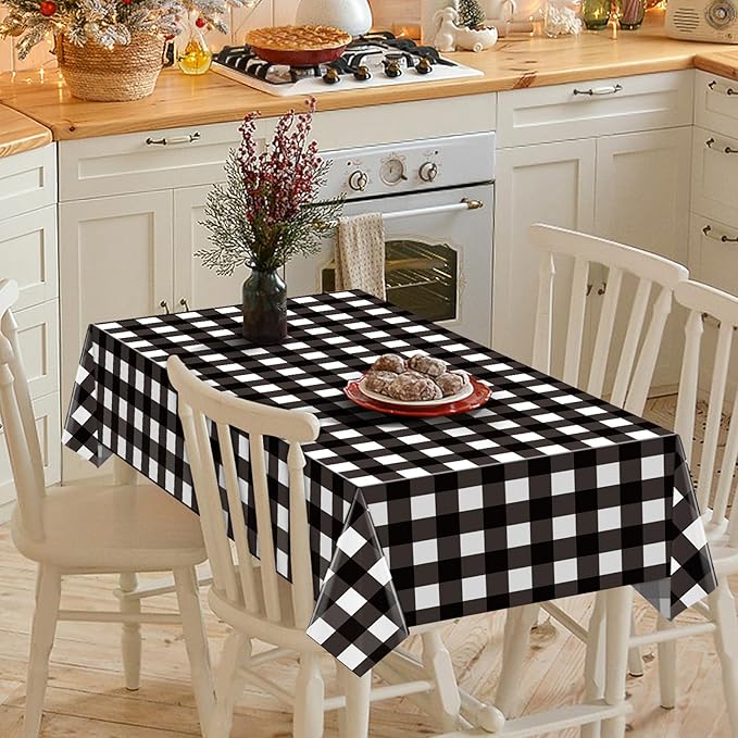 Hxezoc 3 Pack Buffalo Plaid Plastic Tablecloth, 54 x 108 Inch Black and White Checkered Disposable Winter Table Cover for Birthday Party Decorations Outdoor Indoor Party Supplies