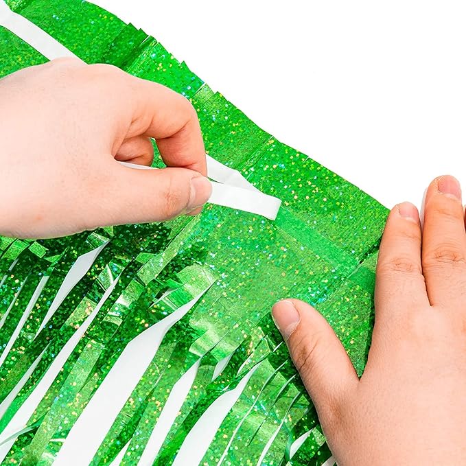 BRAVESHINE Green Party Streamers Backdrop - 2 Pack 3.2 x 8.2ft Metallic Tinsel Foil Fringe Curtains for St Patricks Day/Birthday/Hawaiian/Luau/Dinosaur/Football/Graduation/Christmas Party Decorations
