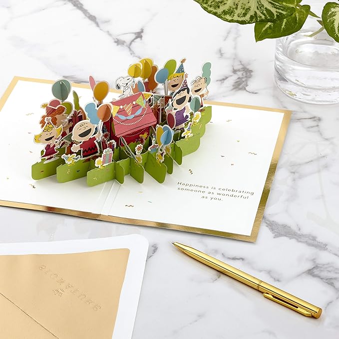Hallmark Signature Paper Wonder Peanuts Pop Up Birthday Card (Celebrate)