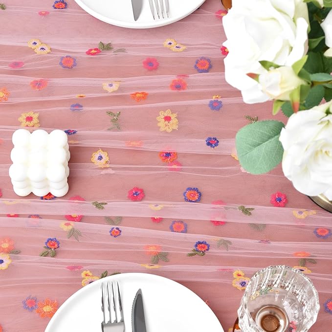 Joanlody 3pcs Blushing Pink Embroidery Daisy Table Runner Valentine’s Day Florals Seasonal Easter Tulle Table Runner Holiday Kitchen Dining Table Decoration for Home Party Indoor