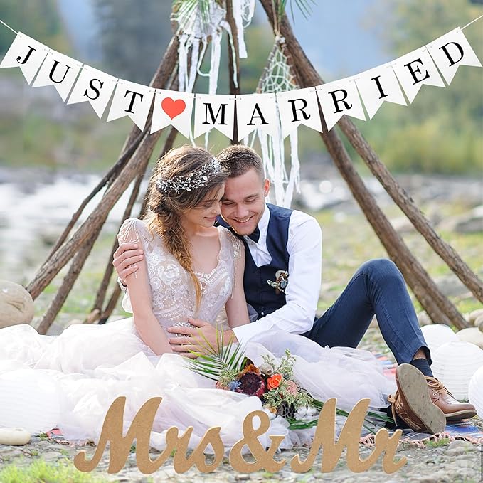 Mr & Mrs Wooden Letters, Just Married Banner, Head Table Wedding Decor - Anniversary, Valentine's Day, Vintage (Wood Color With Banner)