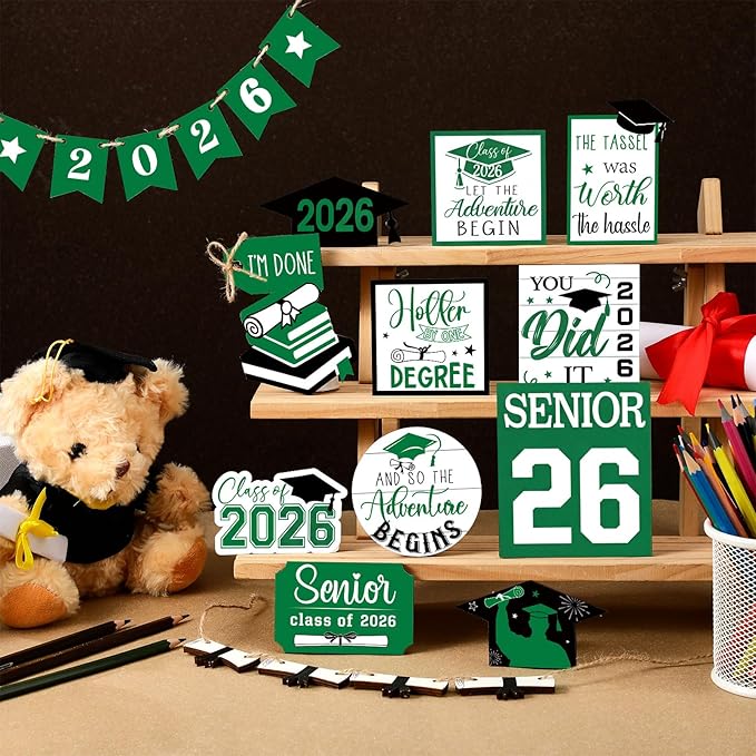 22 Pcs 2026 Graduation Tiered Tray Decor Sets Wooden Graduation Class of 2026 Table Decorations Senior 2026 Gown Diploma Farmhouse Signs for Home Shelf Party Office Desk(Green)