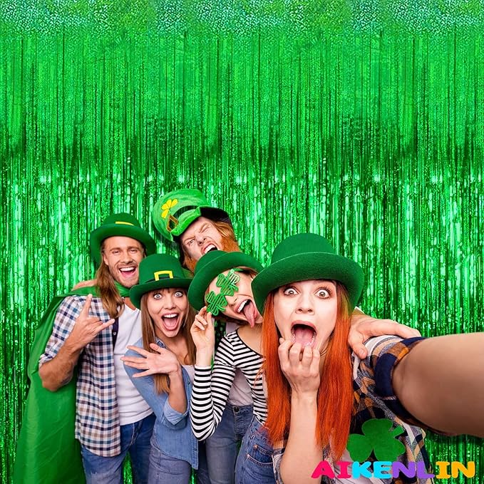 4 Pack 3.2Ft x 8.2Ft Green Foil Fringe Curtain Backdrop, Metallic Tinsel Foil Fringe Streamers Curtains Background for Photo Booth, Birthday, Wedding, Disco, Bachelorette, Christmas Party Decoration