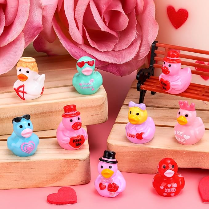 200 Pcs Valentine's Day Mini Resin Ducks 8 Style Bulk Love Heart Duck Figures to Hide for Valentines Gifts Home Tabletop Garden Miniature Landscape Cake Birthday Party Decor