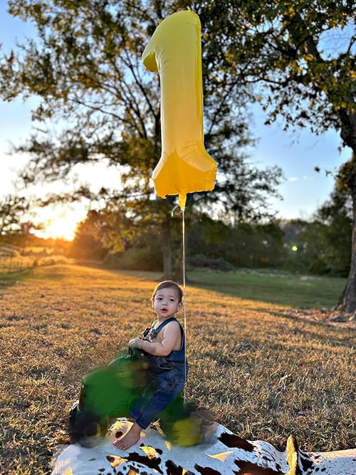 1 Balloon Number, 40 Inch Yellow Balloons for Birthday Party Decoration, Foil Number Ballon for 1, 10, 11, 15, 16, 18, 100 Celebration, Boy and Girl Birthday, Baby Shower, Anniversary Decor
