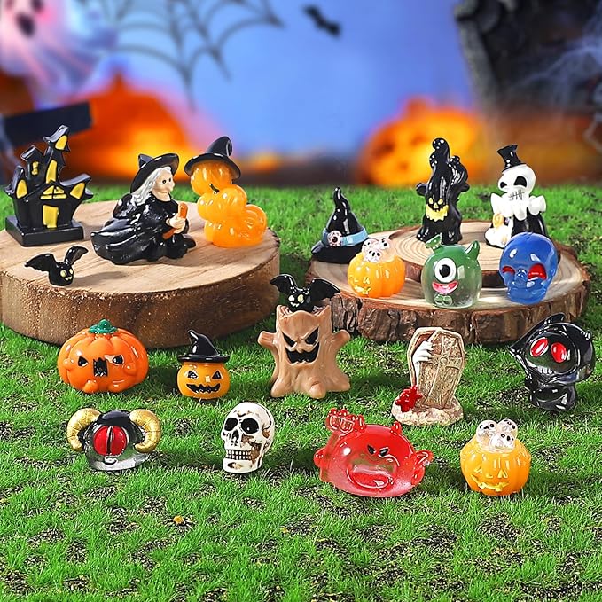 36pcs Halloween Mini Resin Figures Tiny Resin Animals Pumpkin Ghost Ornaments for Halloween Theme Miniature Garden Decorations Fairytale Garden Accessories Plant Pot Craft Decorations