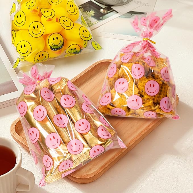 100 Pack Goodie Bags Plastic Gift Bags with Twist Ties 5x9 Inch – Clear Treat Bags with Happy Face Print, Party Favor Bags for Candy, Snacks, Gifts, Events & Celebrations