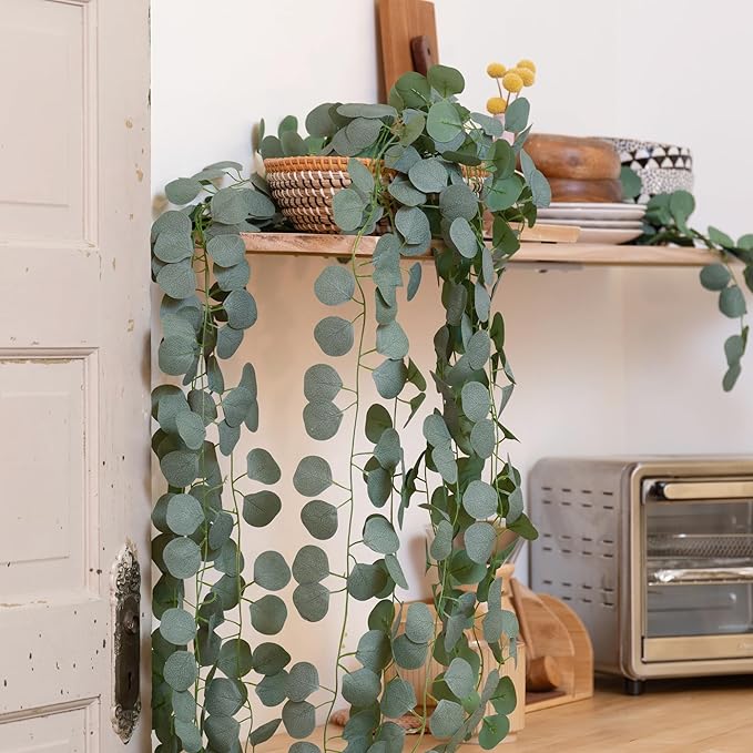 CQURE 66Pcs Eucalyptus Garland,Artificial Eucalyptus Leaves Table Greenery Garland Wreath Vines for Wedding Party Table Fireplace Wall Room Decor