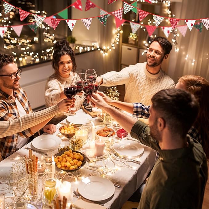 GCQQ Christmas Pennant Banner 40FT Cotton Fabric Xmas Banner 42Pcs Red Green Merry Christmas Party Banner 14 Rustic Different Floral Bunting Garlands for Home Outdoor Decoration