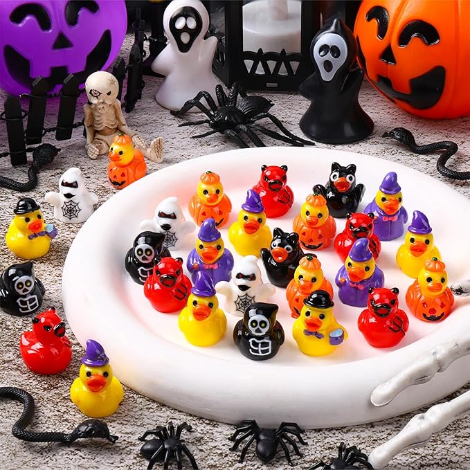 200 Pcs Halloween Mini Ducks 8 Styles Miniature Resin Ducks Bulk Skeleton Pumpkin Witch Devil Ghost Tiny Duck Figures for Halloween Party Favors Gift DIY Craft Dollhouse Decorations