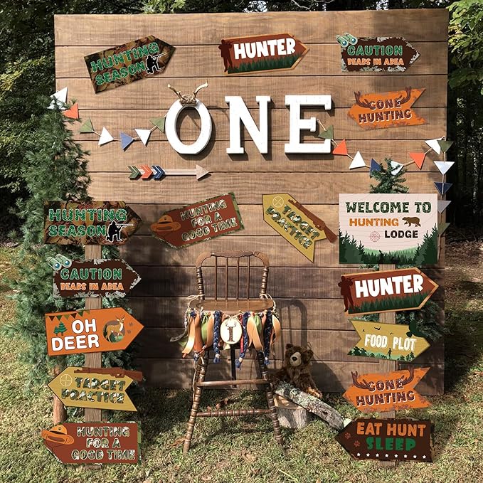 Hooqict 20 Pieces Hunting Party Decorations Hunting Themed Party Directional Signs for Camo Deer Birthday Party Decorations Welcome to Camouflage Party Supplies for Boys Men