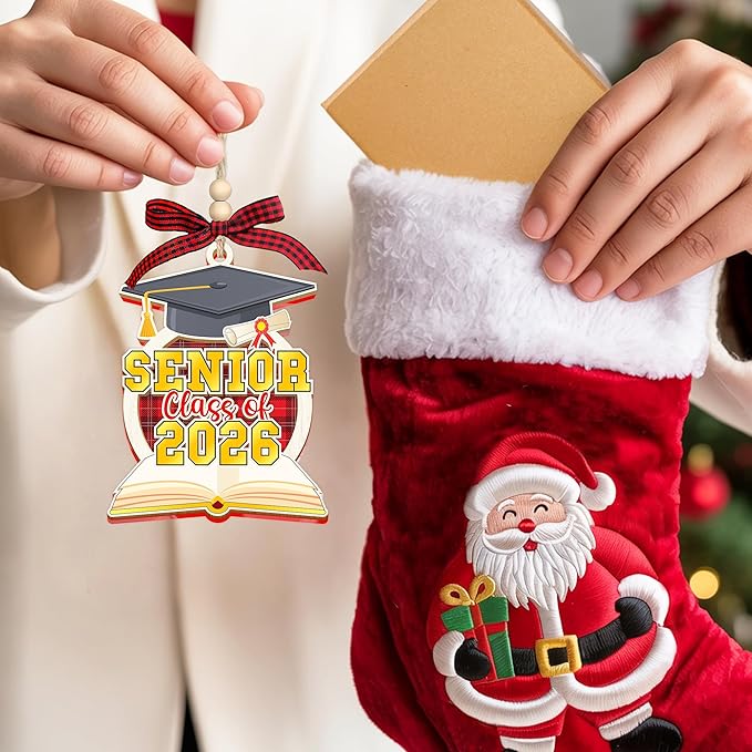 HEXMOZ Graduation Ornaments Class of 2026 - Senior 2026 Ornament - Graduation Gift for High School, College Seniors, Congratulations Gifts for Last Year Students - Xmas Ornaments Decorations
