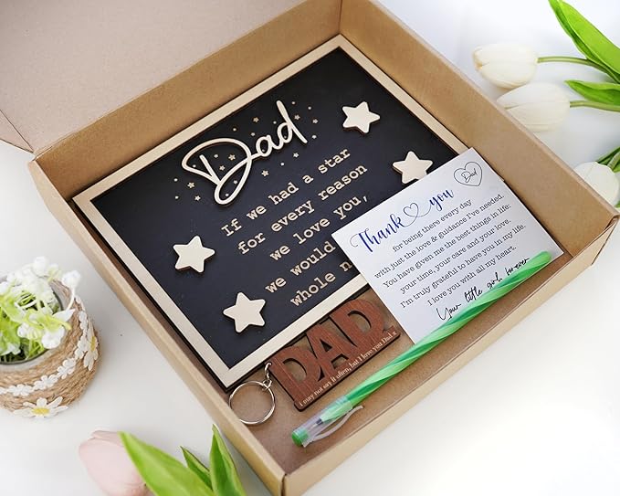 Personalized Star Dad and Kids Framed Sign Father's Day DIY Wooden Engraved Plaque Gifts From Daughter, Son,Wife DIY Family Names Gift for Papa Grandpa FR118-DAD