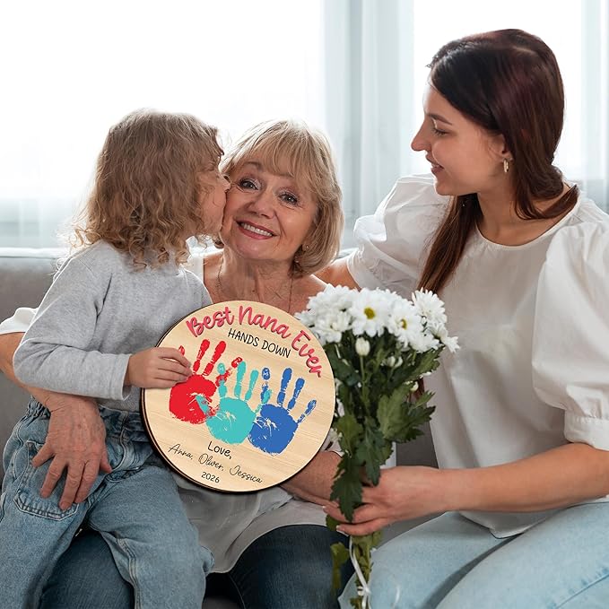 Personalized Hands Down Best Grandma Ever Handprint Kit with Paint, Family Craft Wooden Sign, Fathers Day Handprint Plaque Keepsake, Valentines Day Birthday Gift for Mom, Dad, Grandma, Nana