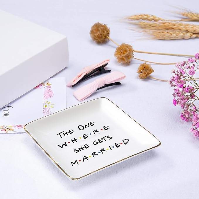 Topthink The One Where She Gets Married-Gift for Women-Engagement-Bride to Be-Newly Engaged-Bridal Shower Gift for Bride-Bachelorette Party Present-Ceramic Jewelry Holder Ring Dish Trinket Tray