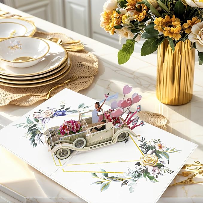 Vintage Wedding Car Pop Up Card, 3D Just Married Greeting Card with Bride & Groom, Romantic Anniversary Card, Engagement, Bridal Shower, Newlywed Gift for Couples