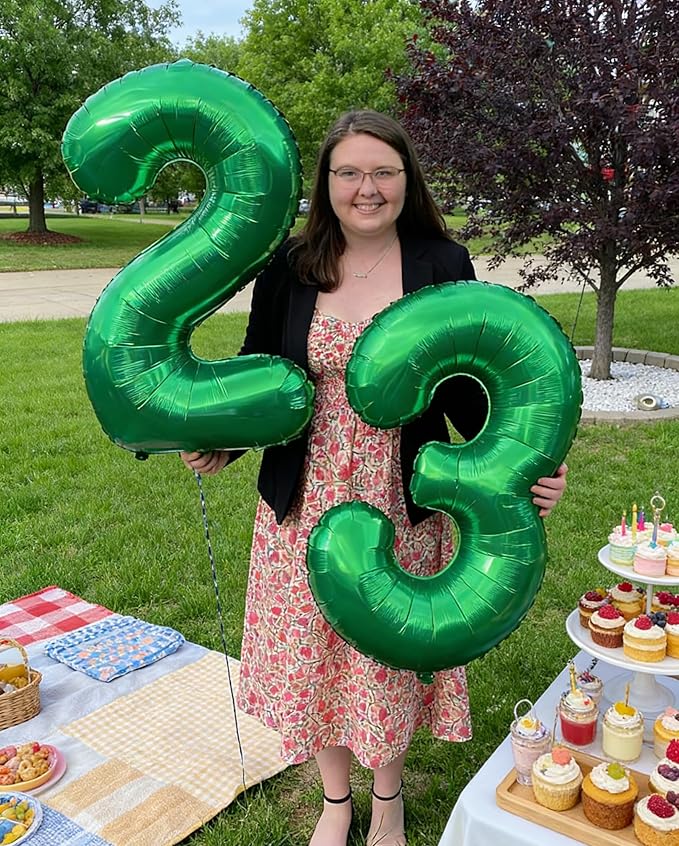 Number 13 Balloons, Balloons for Woman Man 13th Dark Green Birthday Party Decoration, 40 Inch Foil Number Ballon for 13, 31 Anniversary, Bridal Shower, Graduation, Valentine's Day, Easter