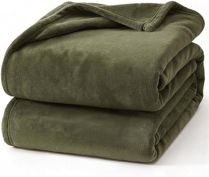 Hansleep Fleece Moss Green Throw XL Blanket, Super Soft Flannel Fuzzy Plush Cozy Blanket for All Seasons, Moss Green, Throw XL 50x70 Inches