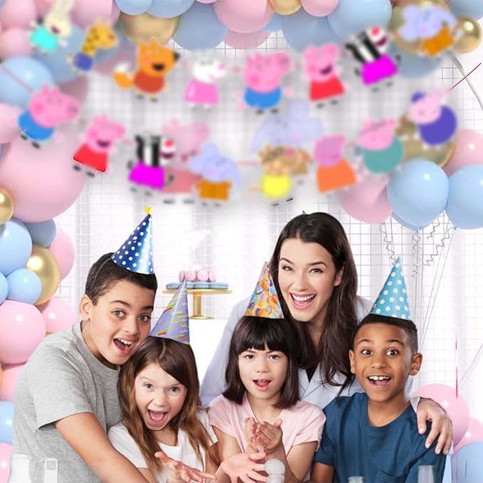 Pepa Pig Garland Decoration – Cartoon-Themed Party Banner Featuring Pepa in Bright Colors – Fun Supplies for Birthdays, Celebrations & Themed Events
