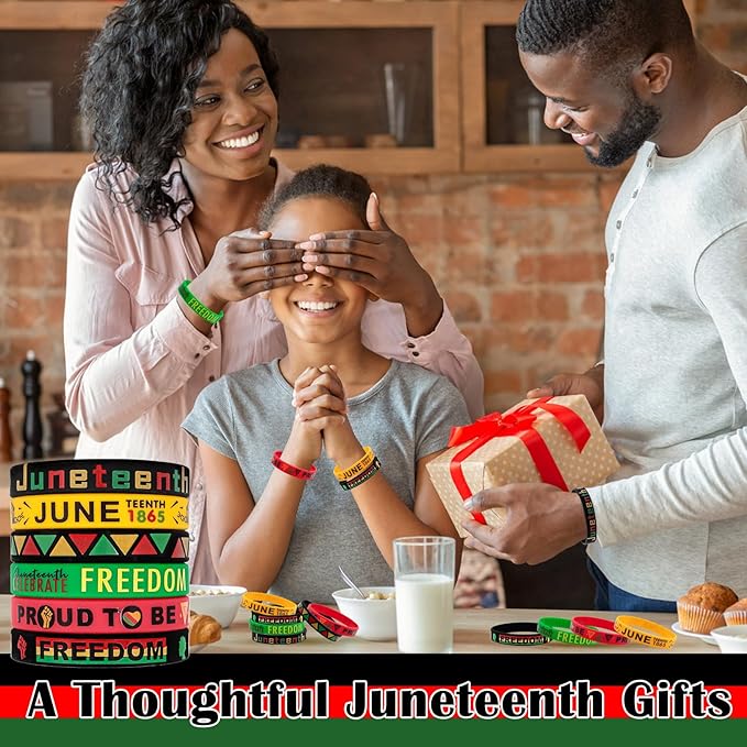 Juneteenth Bracelets Bulk 30PCS Freedom Day Juneteenth Party Favors Gifts Patriotic Rubber Wristbands Accessories for Women Kids Black History Month Decorations African Afro American Independence Day