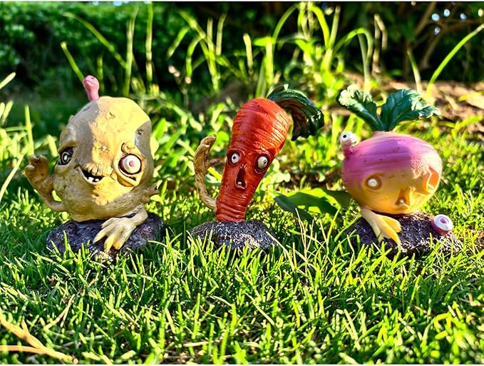 Halloween Vegetable Zombie Statue,Realistic Carrot Potato Zombie Garden Sculpture,Halloween Garden Decor,Outdoor Decorations for Patio Yard Walking Dead Zombie Gnome Graveyard Décor (Radish（A）)