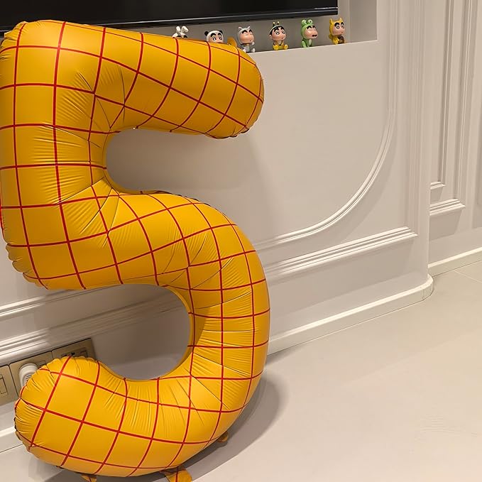 40-Inch Large Number Balloon Toy Inspired Story Matte Yellow Birthday Balloon Western Rodeo Party Supplies Boy Girl Story Anniversary Kids Birthday Party Cowboy Farm Themed Baby Welcome Decorations