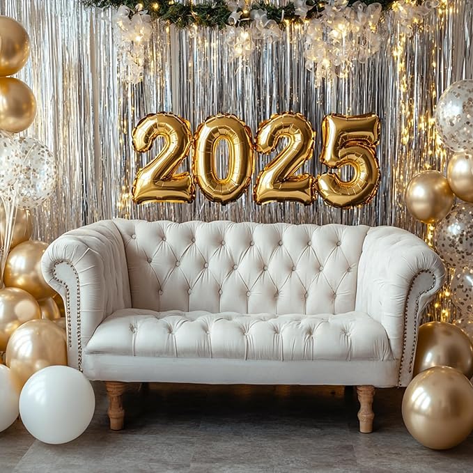 PartyWoo Silver Streamers 3pcs Tinsel Backdrop 8.2FT Metallic Tinsel Foil Fringe Streamer Curtains Party Photo Booth Backdrop for Graduation Baby Shower Bachelorette Wedding Disco Party Decorations