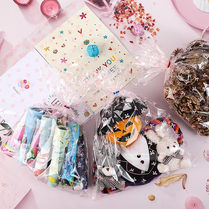 SOMIOCO Clear 50 PCS 12X16 In Cello Cellophane Treat Bags Party Favor Bags Pink Candy Cookie Bags Plastic Gift Goodie Bags with Twist Tie for Birthday,Baby shower,Wedding (Bow pattern)