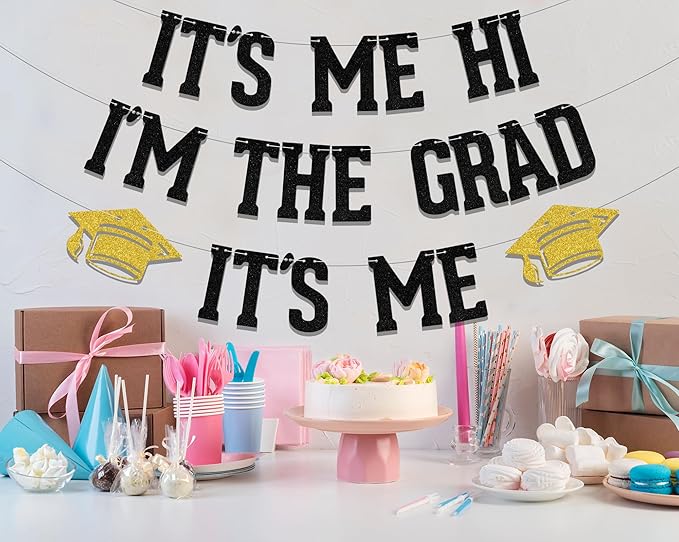 Four Ever Sweet It's Me Hi I'm The Grad It's Me Banner, Class of 2026 Graduation Decorations, College High School Graduation Party Favors, We are So Proud of You Grad Party Sign Black & Gold