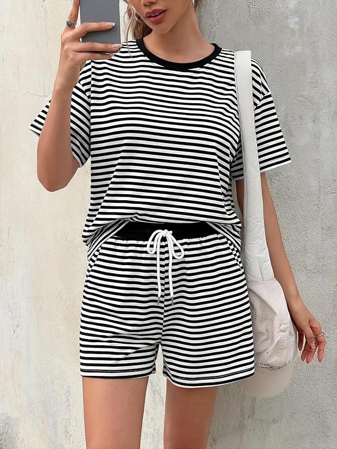 VILOVE 4th of July 2 Piece Sequin Outfits Women 250 Anniversary Usa Shirts and Short Sets Casual Patriotic Shirt Summer Set