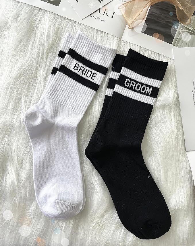 Bridesmaid Gifts For Women Wedding Gifts Proposal Set Bachelorette Party Favors Decorations Bride Socks…